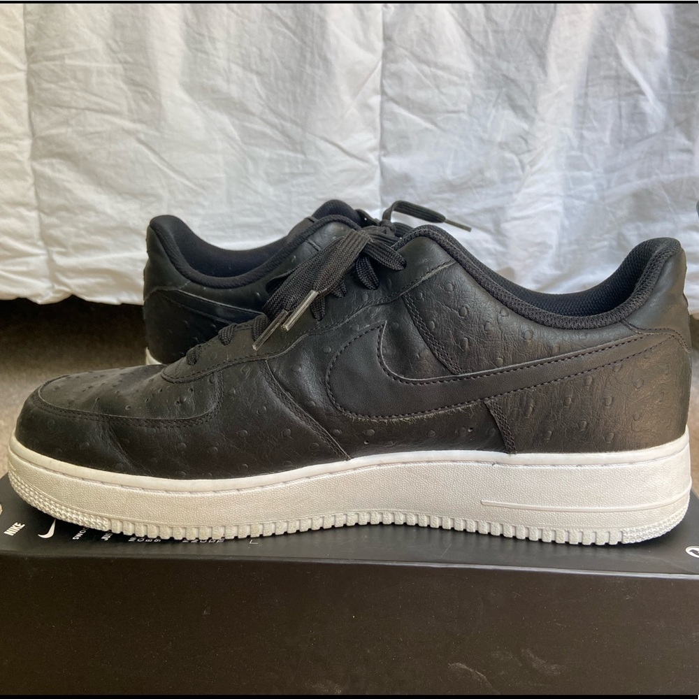 Air Force 1 07 LV8 Black Size 13